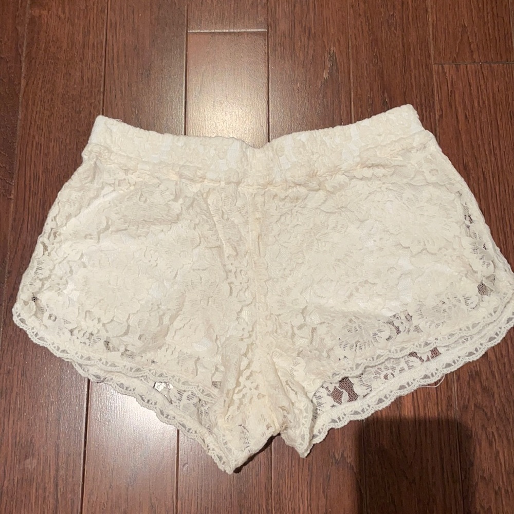 Aritzia shorts